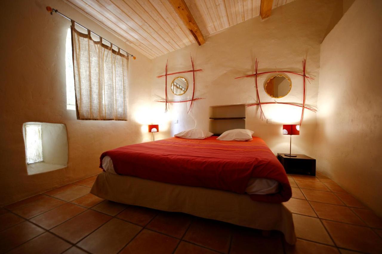 Bed and Breakfast Mas De Coulet Brissac Exteriér fotografie